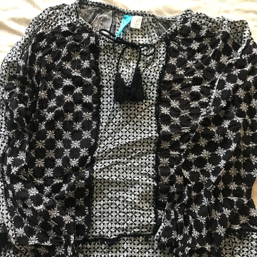 Black Blouse!